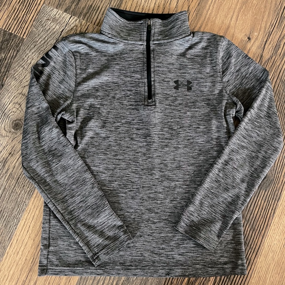 Under Armour Tech Big Logo ½ Zip Boys size YMD (10/12)